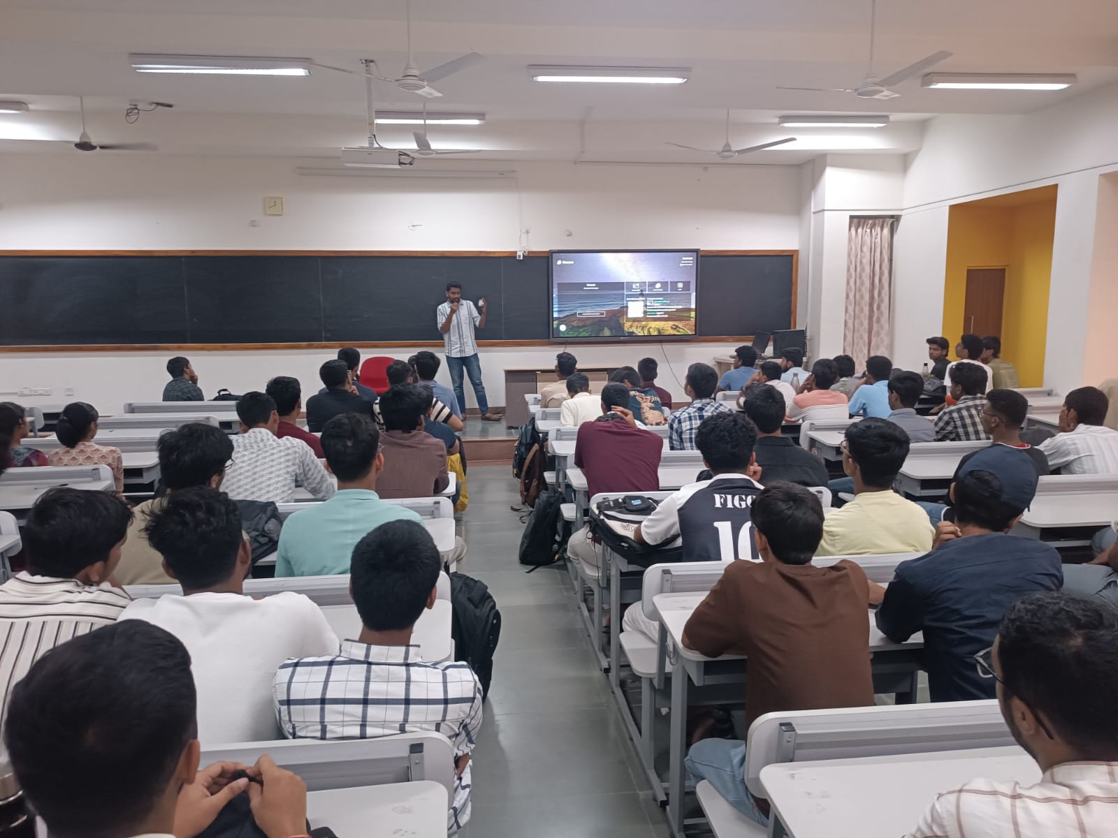 Day 10 - Alumni Talk